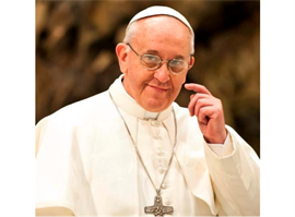 Papež František poslal dar pro postižené loňskými záplavami